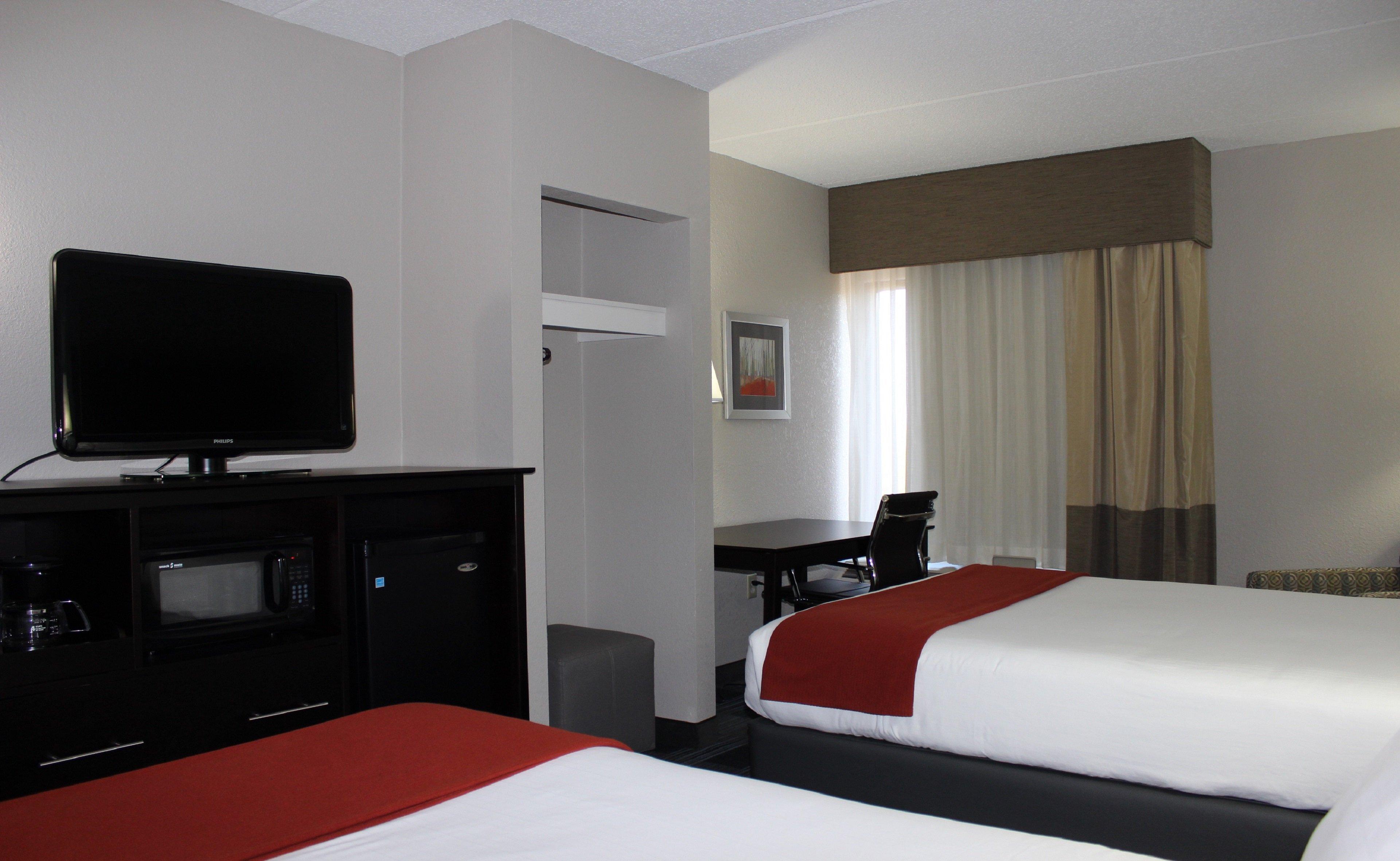 Holiday Inn Express Forsyth By Ihg Exterior foto
