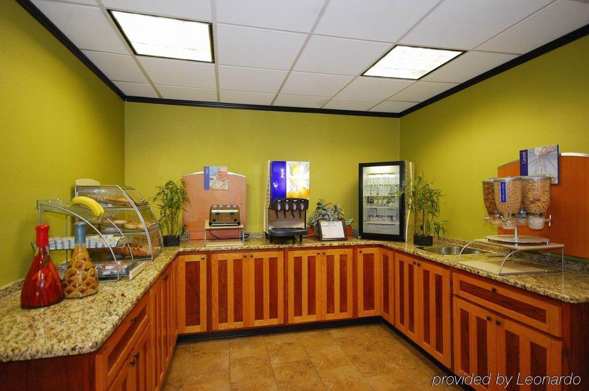 Holiday Inn Express Forsyth By Ihg Restaurant foto